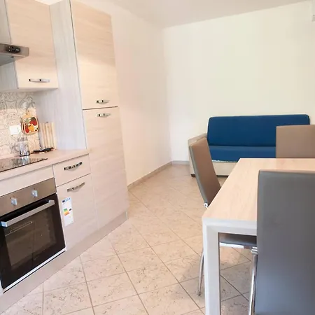 Bilocale Vicino Al Mare Piombino
